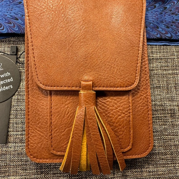 K Carroll Crossbody Phone Purse Carmel  With RFID Card Holders NWT Harper Bag - Picture 5 of 16